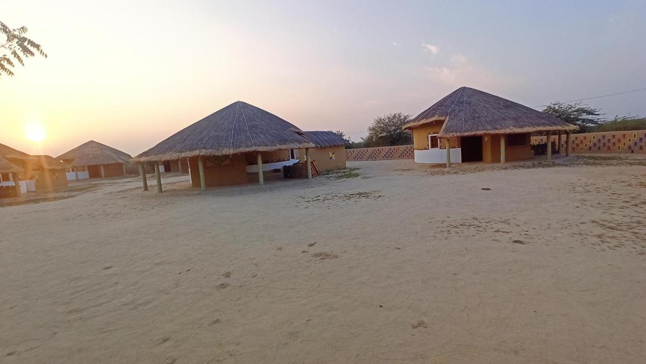 Mahefeel E Rann Resort Bherandiāla Eksteriør billede